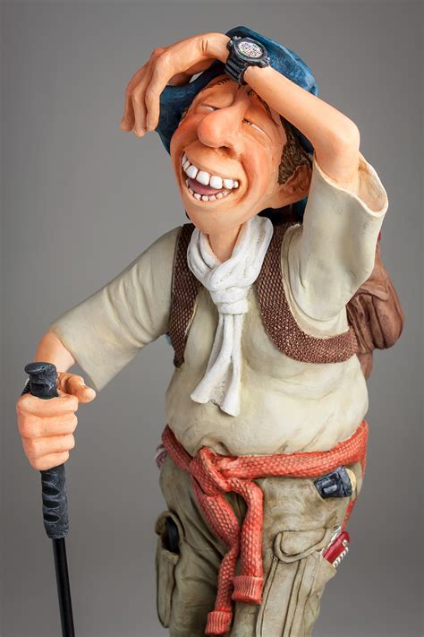 Guillermo Forchino The Hiker Comical Art Figurines