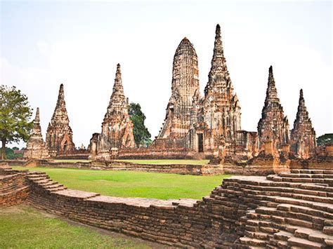 Wat Chaiwatthanaram: Location, Opening Hours and Travel info