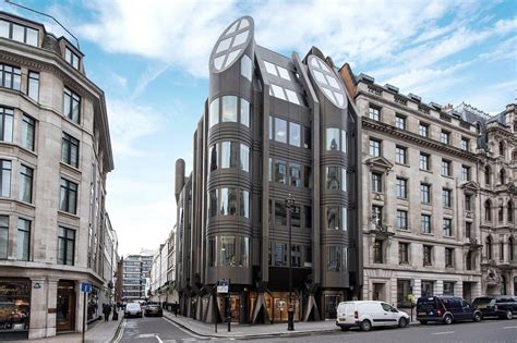 London's St James Street Apartment For Sale at $13.9 Million - GTspirit