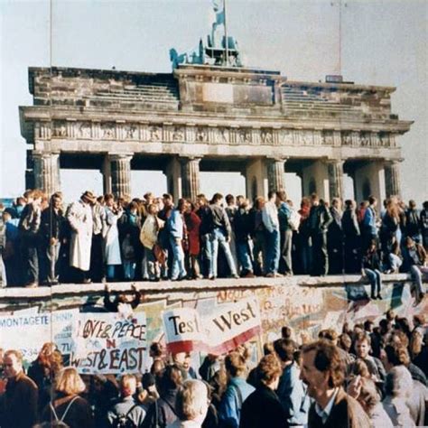 The fall of the Berlin Wall: perceptions of the past | UCL News - UCL ...