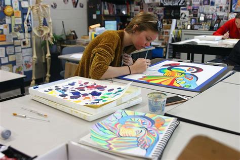 Photo Gallery: Fine arts classes give students unique opportunities to express themselves – Mill ...