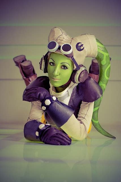 This is some sensational Hera cosplay from Rebels | In A Far Away Galaxy