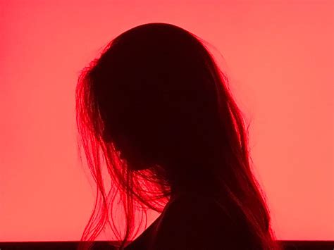 Red Aesthetic, Aesthetic Photo, Aesthetic Pictures, Cinematic Photography, Lorde, Feminine ...