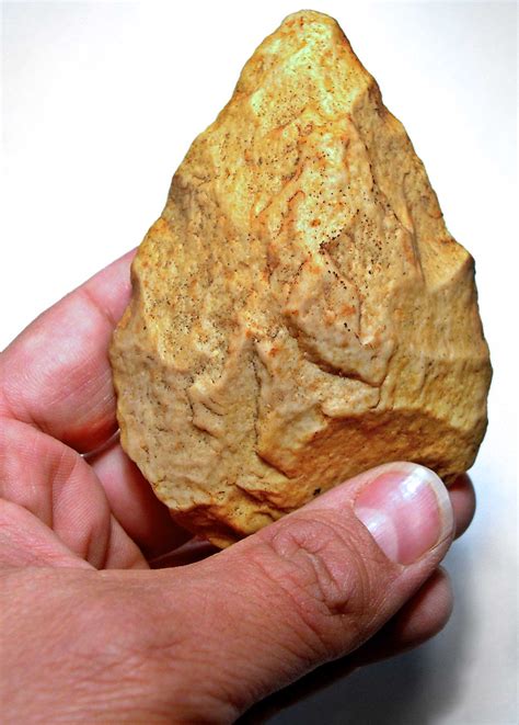 Acheulean hand axe - Science Connected Magazine