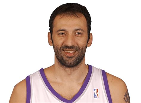 Vlade Divac | Los Angeles Lakers | NBA.com