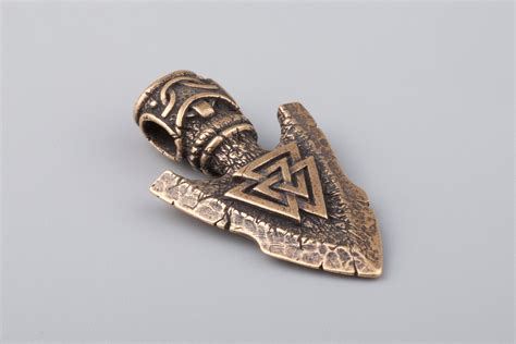 Odin's Spear Gungnir Bronze Pendant | Viking Premium Jewelry - Norse Wolves