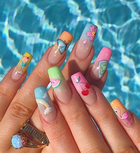 Vintage Aesthetic Y2K Acrylic Nails : Colored acrylic nails natural ...