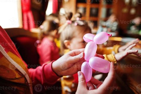 Children at birthday party make balloons animals. 6905366 Stock Photo ...