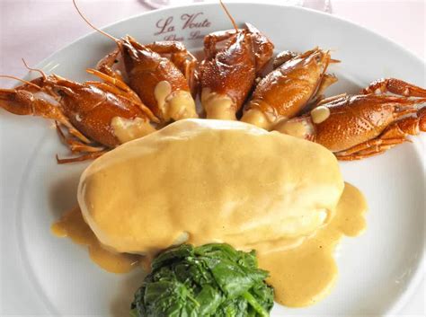 How to make Quenelle Lyonnaise (Fish) : Food Recipe