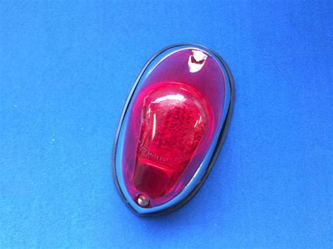 TR3-3A REAR STOP/ TAIL LAMP ASSEMBLY – TRGB