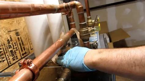 Six Temporary Fixes For Leaking Copper Pipe - Procaffenation