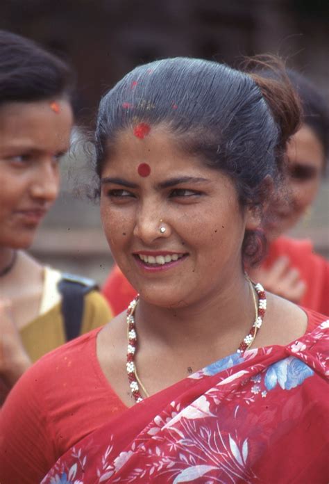 Face (54) | Faces of Nepal | Pictures | Geography im Austria-Forum