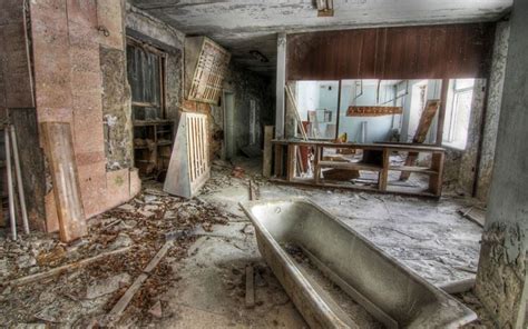 8 Breathtaking Images of the Post Apocalyptic Chernobyl