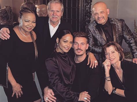 PHOTOS. Christina Milian et M. Pokora posent pour une photo en famille ...