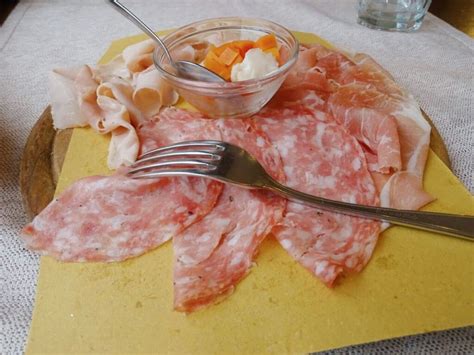 Verona Food: Typical Dishes To Try & Culinary History - Where Goes Rose?