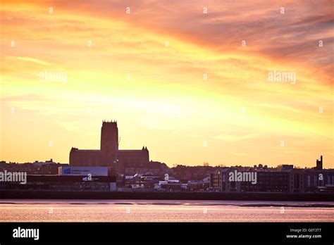 Royal albert docks history hi-res stock photography and images - Alamy