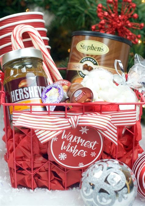 10 Unique Hot Chocolate Gift Basket Ideas 2023