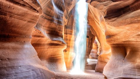 Everything You Need to Know About Lower Antelope Canyon