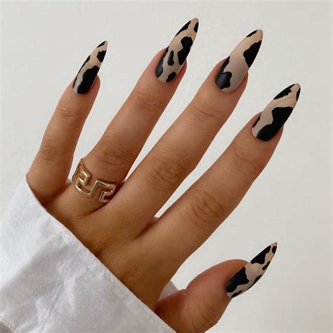 Aesthetic Cow Print Nails - Cow Print Nails (With images) | Cow print, Animal print ... - Check ...