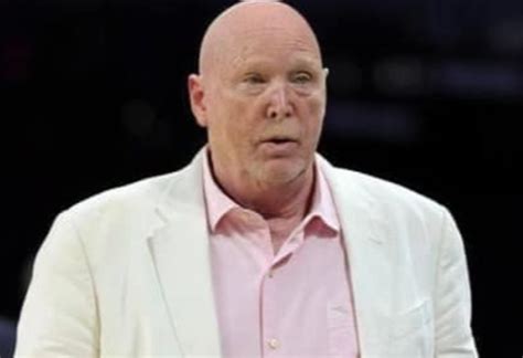 Raiders Owner Mark Davis Goes Viral Over His New Bald Look ...