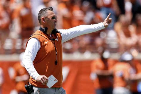 Texas football notebook: Steve Sarkisian's son joins Longhorns