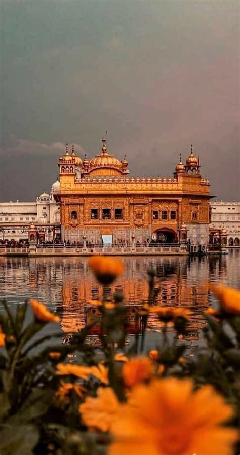 Pin on Baba G Satnam Shri Waheguru g | Temple photography, Golden ...