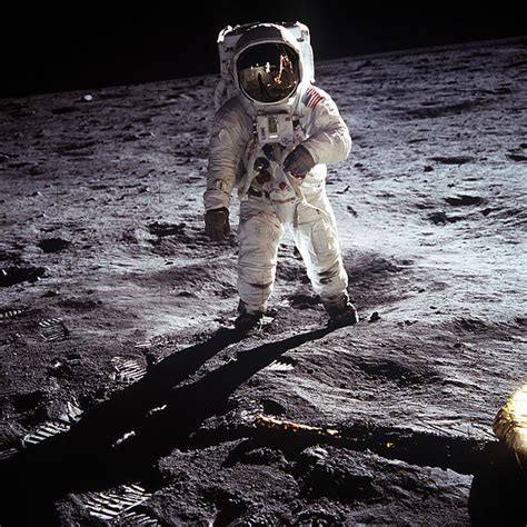 Elf kaum bekannte Fakten über Neil Armstrong und die Apollo-11-Mission