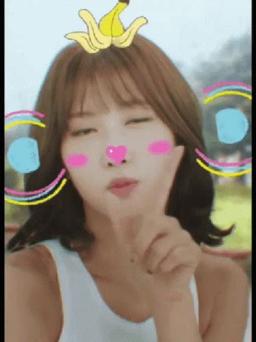 Twice Cute GIF - Twice Cute Momo - Discover & Share GIFs