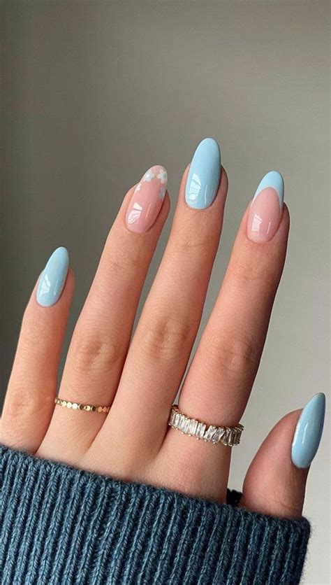 31 Cute Sky Blue French Tip Nails : Flower + Blue French Tips | Nagels ...