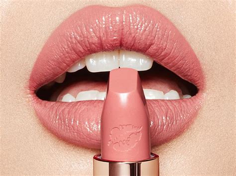 32+ inspirierend Bild Best Matte Coral Lipstick / Here Are The Best Ways To Rock Your Matte ...