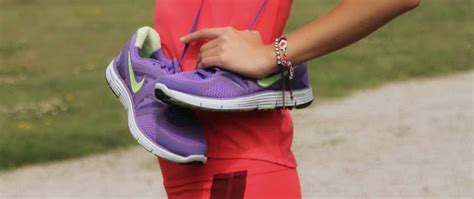 All Over Sequin: Nike women's running clothing. Alba García & Bikila.