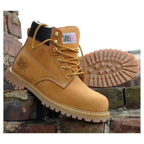 Get the best work boots for women – fashionarrow.com