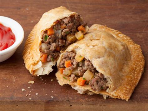 Cornish Pasty Recipe With Mince Meat And Potatoes | Deporecipe.co