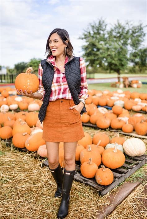 The Perfect Pumpkin Patch Outfit - STYLETHEGIRL | Pumpkin patch outfit ...