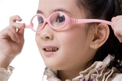 Bendy glasses for little kids. Lenses Eye, Health Pictures, Umbrellas Parasols, Eyewear Frames ...