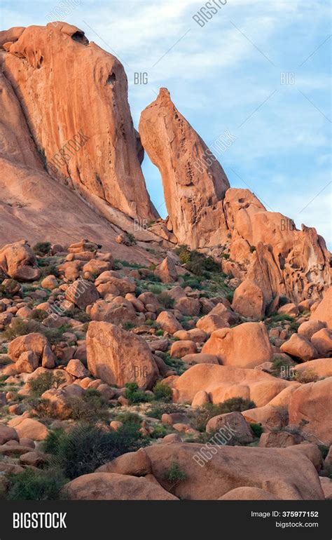 Granite Needle Rock Image & Photo (Free Trial) | Bigstock