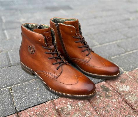 Bugatti Light Brown Wingtip Mens Side Zip Designer Boots