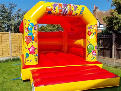 Party Fun Bouncy Castle - Broadstairs Bouncy Castles