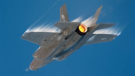 Here’s why the F-35 doesn’t feature thrust vectoring - The Aviation ...