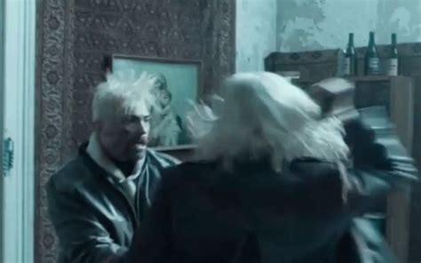 Punch GIF - Punch AtomicBlonde AtomicBlondeGIFs - Discover & Share GIFs