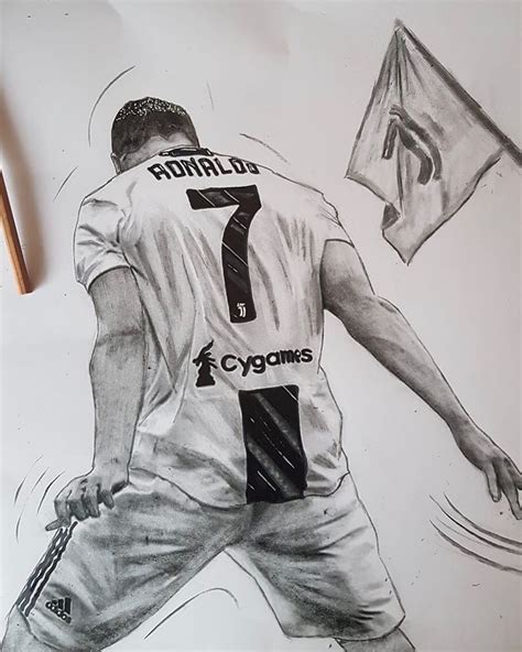 Cristiano Ronaldo Pencil Sketch | Balones de futbol dibujo, Dibujos de futbol, Dibujos de ...