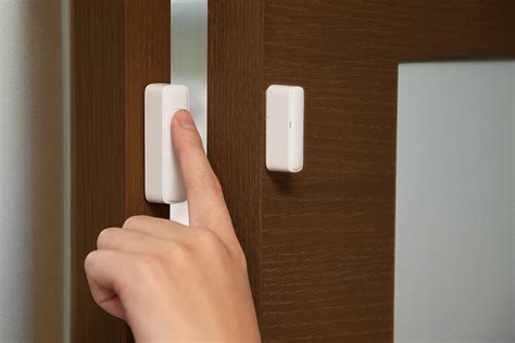 What is a door sensor? Benefits of door sensors with Smarthome