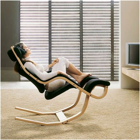 10 Amazing Meditation Chair Designs