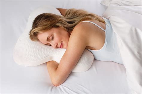 Best pillows for side sleepers 2023 | Evening Standard