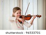 girl-playing-the-violin image - Free stock photo - Public Domain photo - CC0 Images