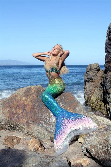 Under the Sea With Real Life Mermaid Hannah Fraser | Mermaid Lagoon | Mermaid, Real life ...