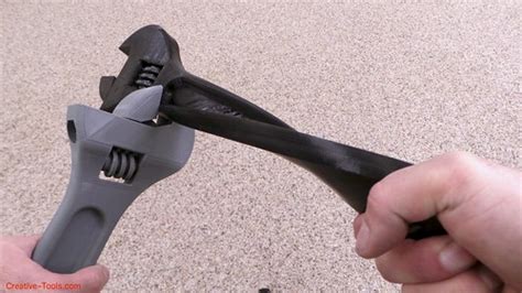 Fully assembled 3D-printable wrench made of flexible TPU f… | Flickr