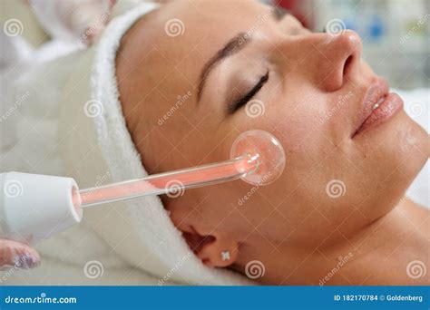 Female Receiving Galvanic Treatment in Spa Cosmetologist Professional Services Stock Photo ...