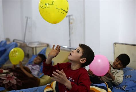 Syrian refugee boys as young as 10 being 'raped and electrocuted' says UN