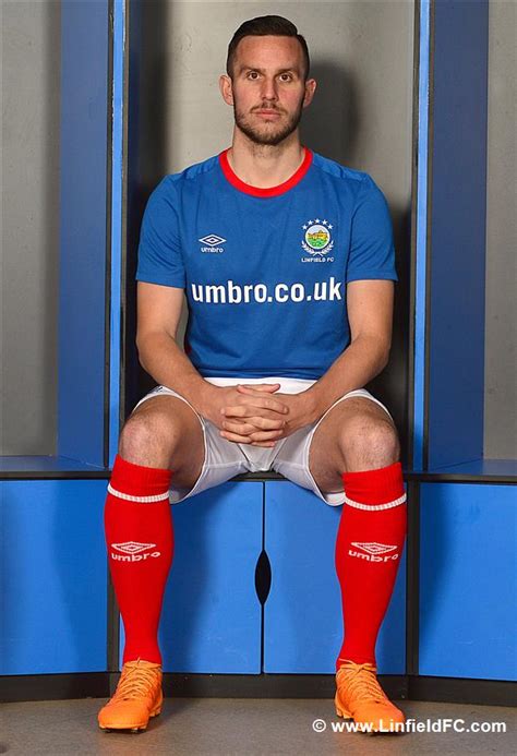 Umbro Linfield FC 17-18 Home Kit Revealed - Footy Headlines